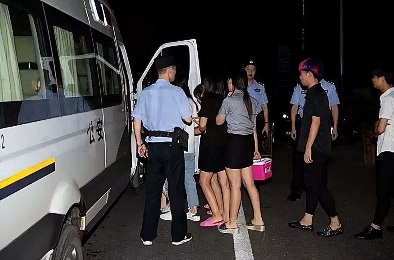 河南郑州皇家一号覆灭记,郑州皇家一号覆灭记完整