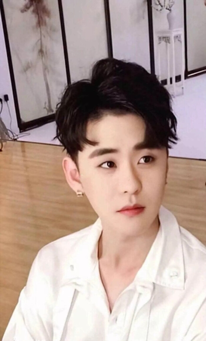 张云雷冯照洋孔云龙直播,冯照洋张云雷孔云龙同台直播