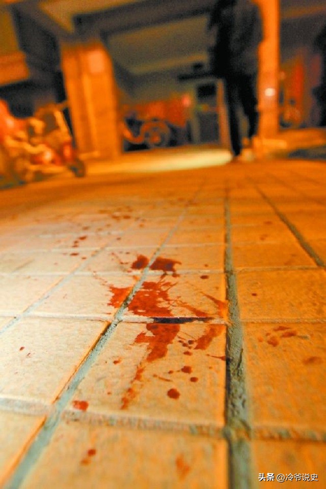 17岁女护士惨遭杀害凶手被抓,女护士被人杀害竟帮警方破案