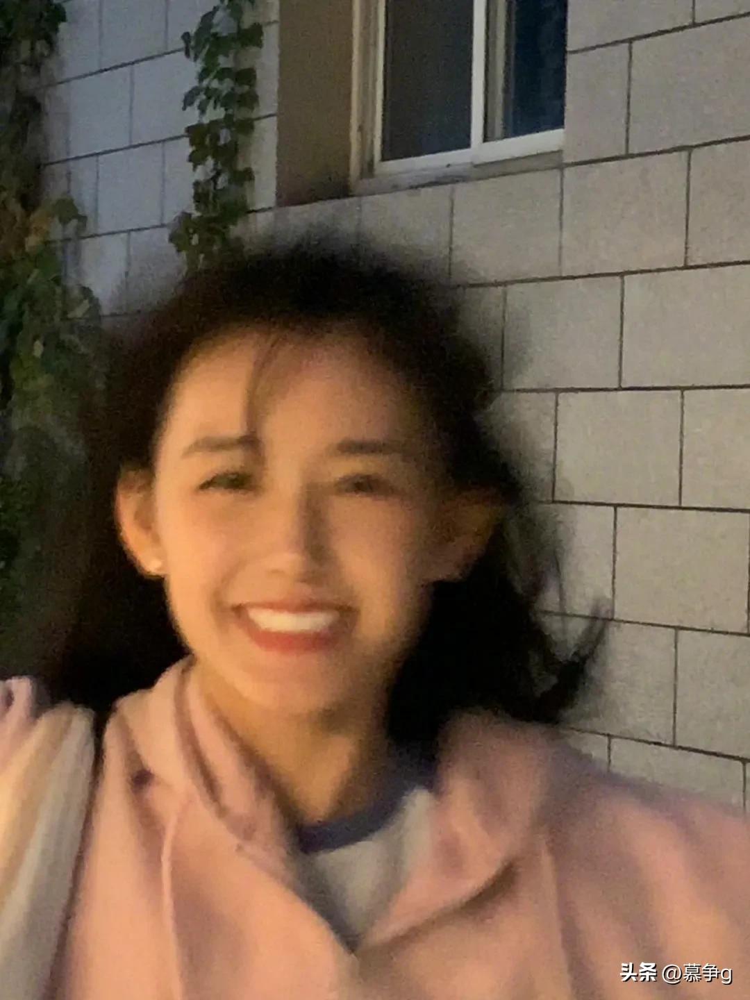 天呐,好美的女鹅,快递本子