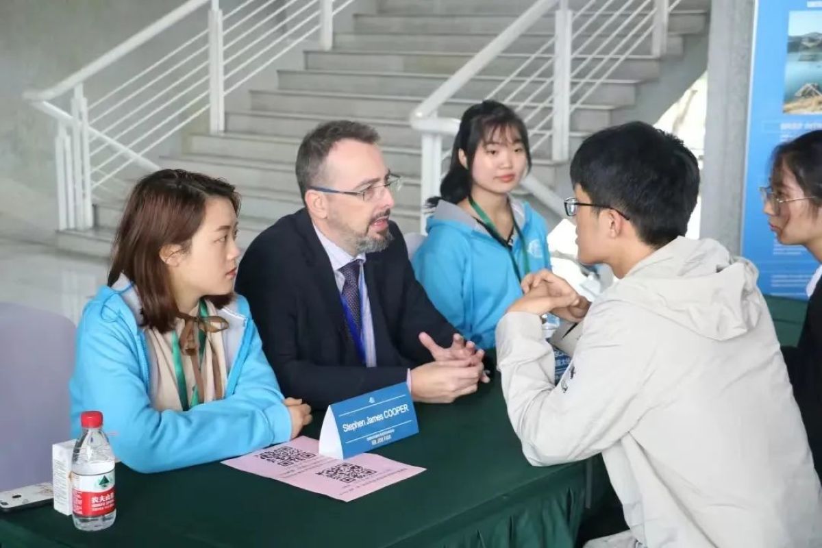 河南大学今年浙江招生计划,浙江河南大学招生简章