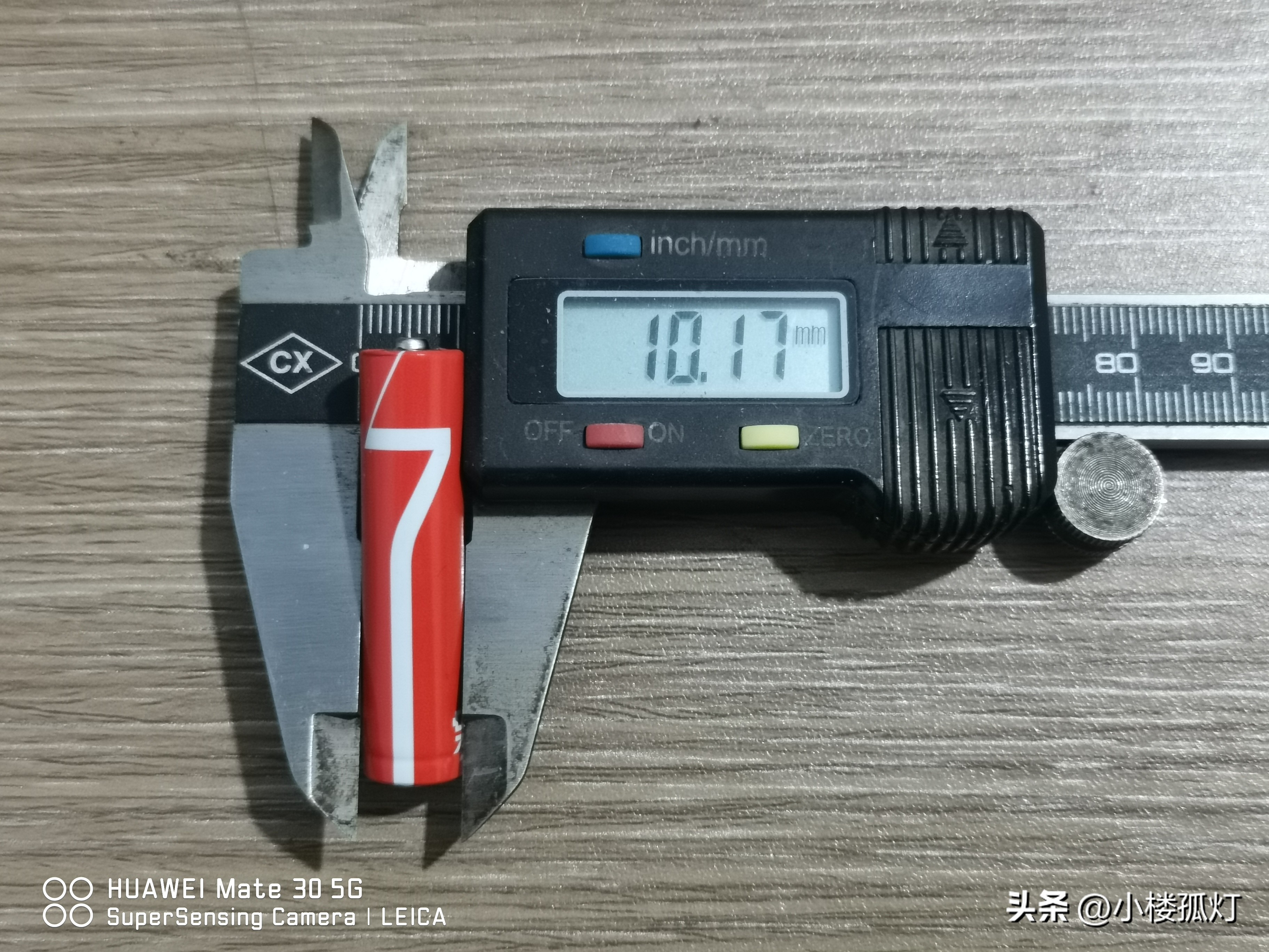 凌力电池5号是碱性电池吗,凌力碱性电池测评