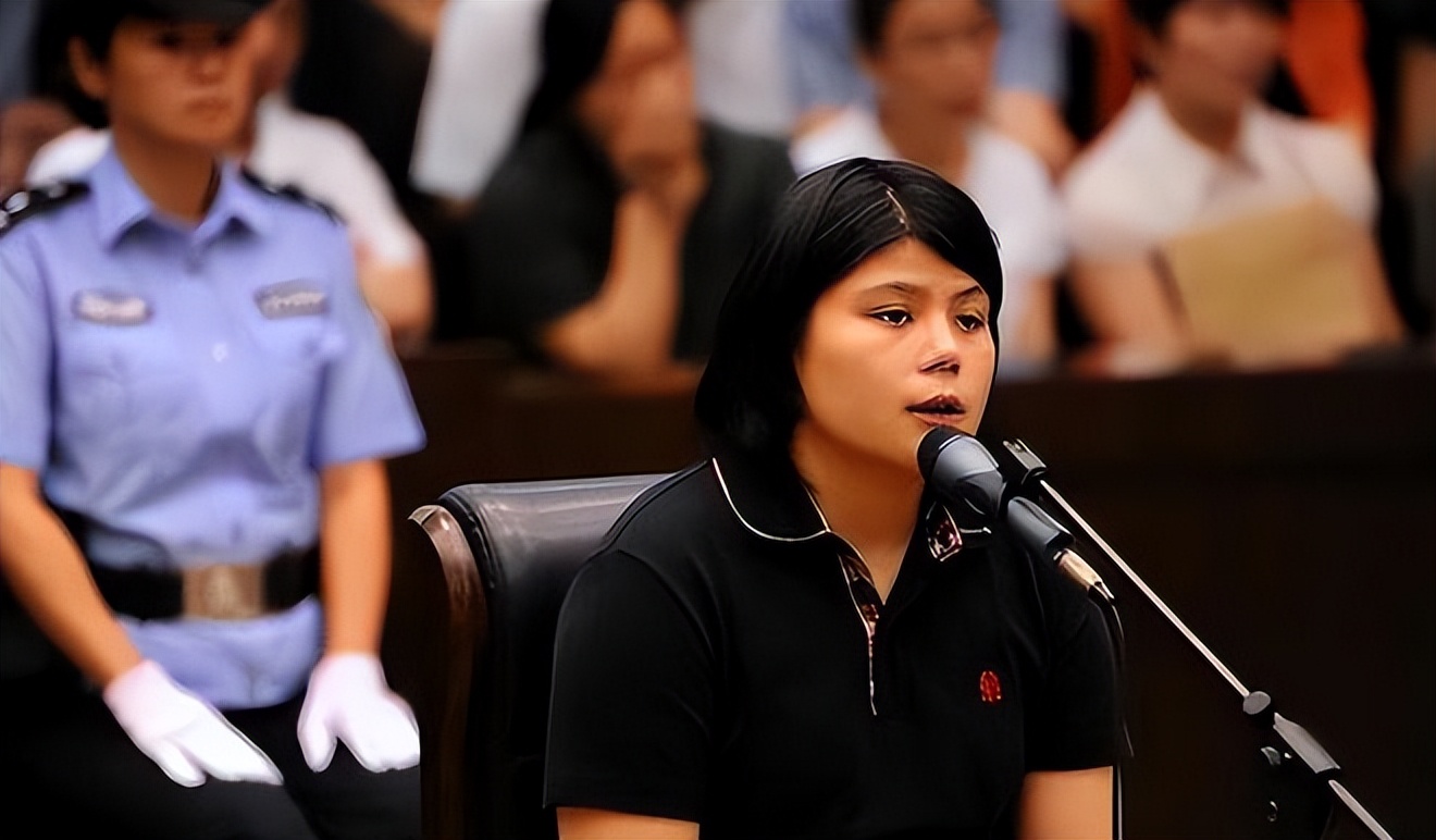 母亲吸毒被抓，3岁女儿竟饿死在家！涉案民警被判刑