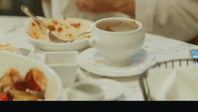 高能又羞耻，这爽剧的脑洞简直看跪了