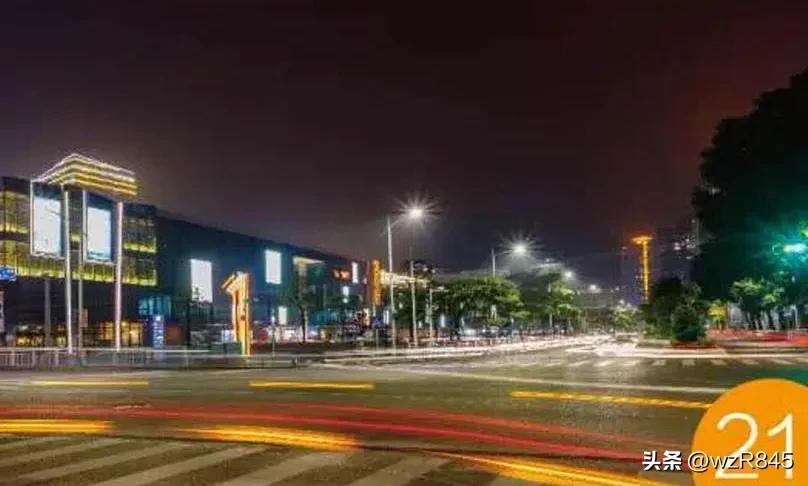安静欣赏深圳夜景,深圳深南大道夜景