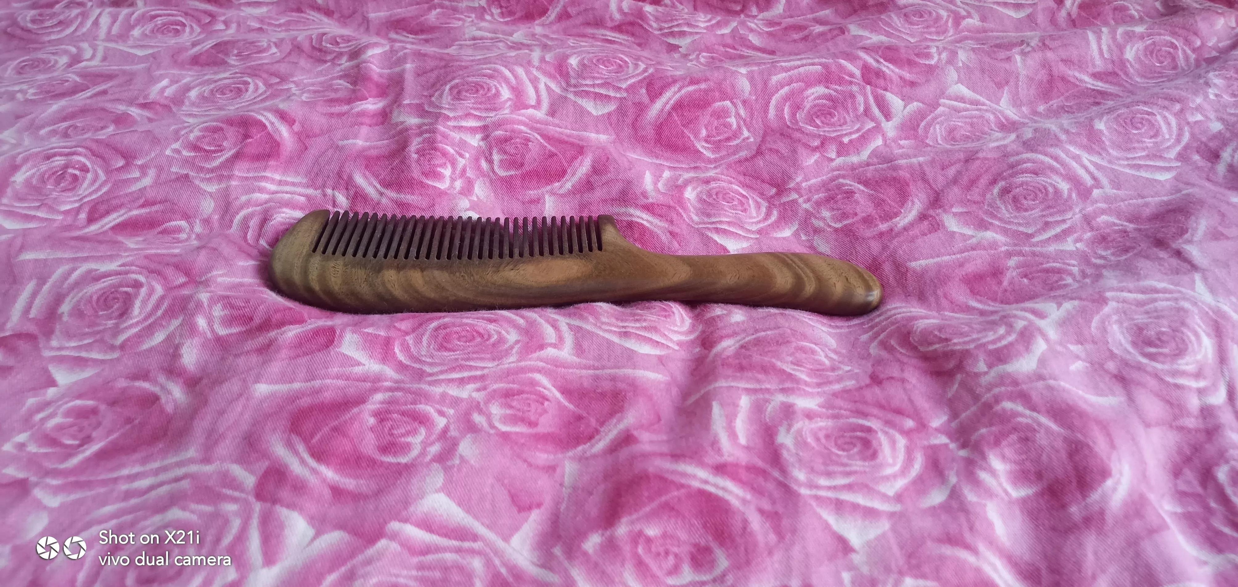 买一把好梳一点的梳子,送给女友的梳子礼物