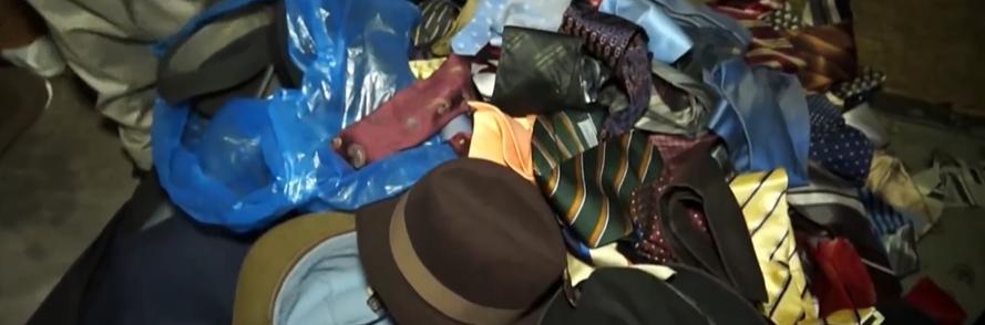 非洲穷人*款贷**20万买名牌，饿得吃树叶，也要买4万的鞋子出门显摆