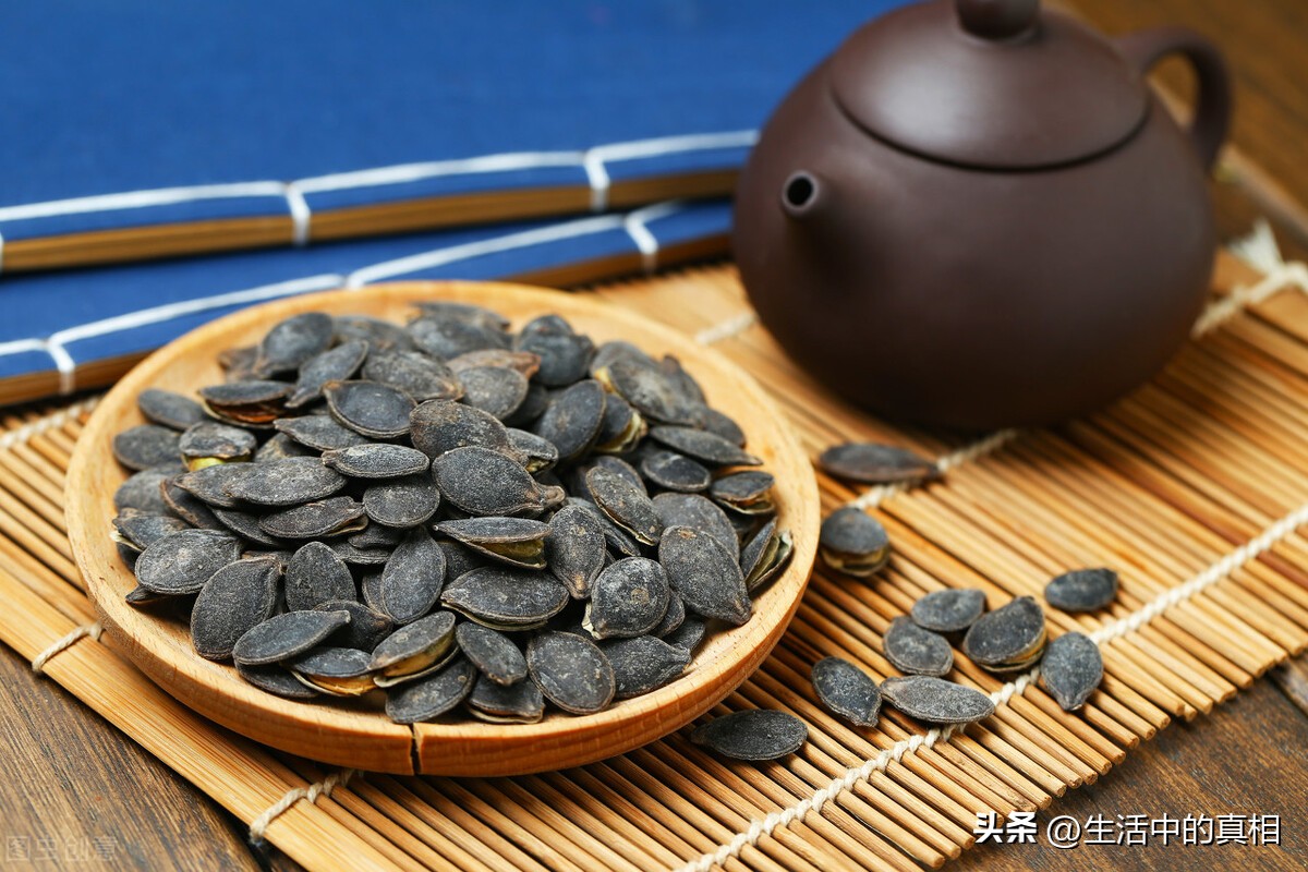 为什么嗑瓜子会让人上瘾,为什么会磕瓜子上瘾