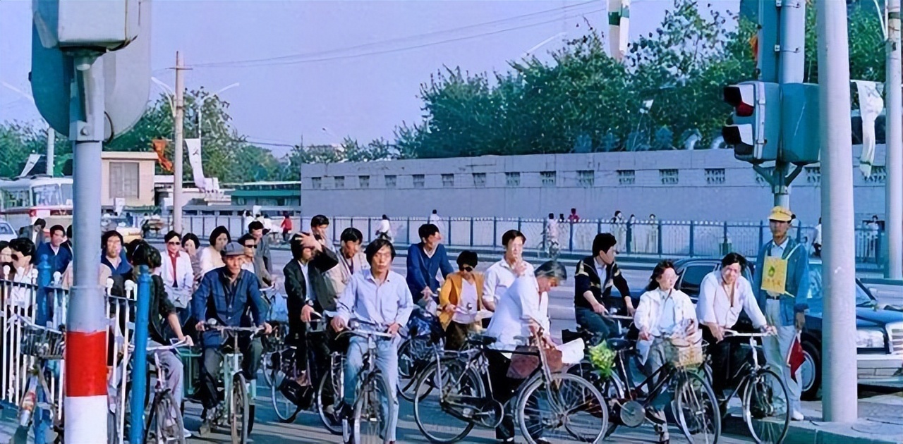 80年代至今最吃香的职业,80年代的5大金饭碗