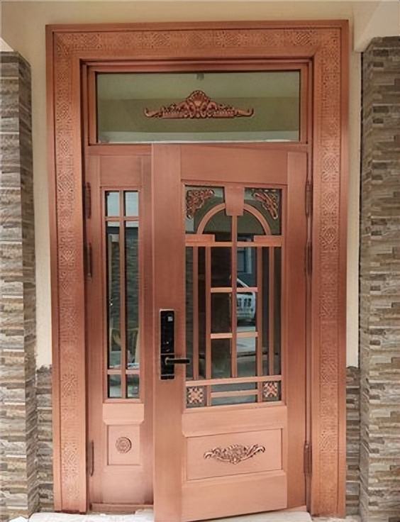 仿铜门和铜铝门的区别,仿铜门和不锈钢门哪样好