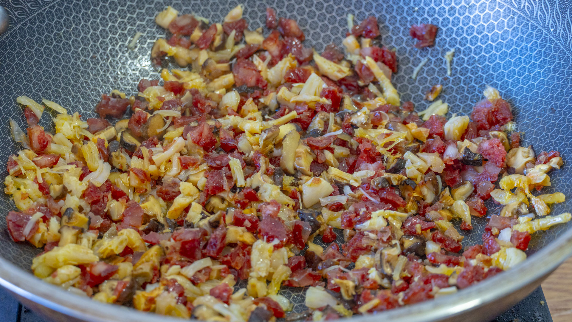 到湖北去吃美食,去湖北必点的名菜