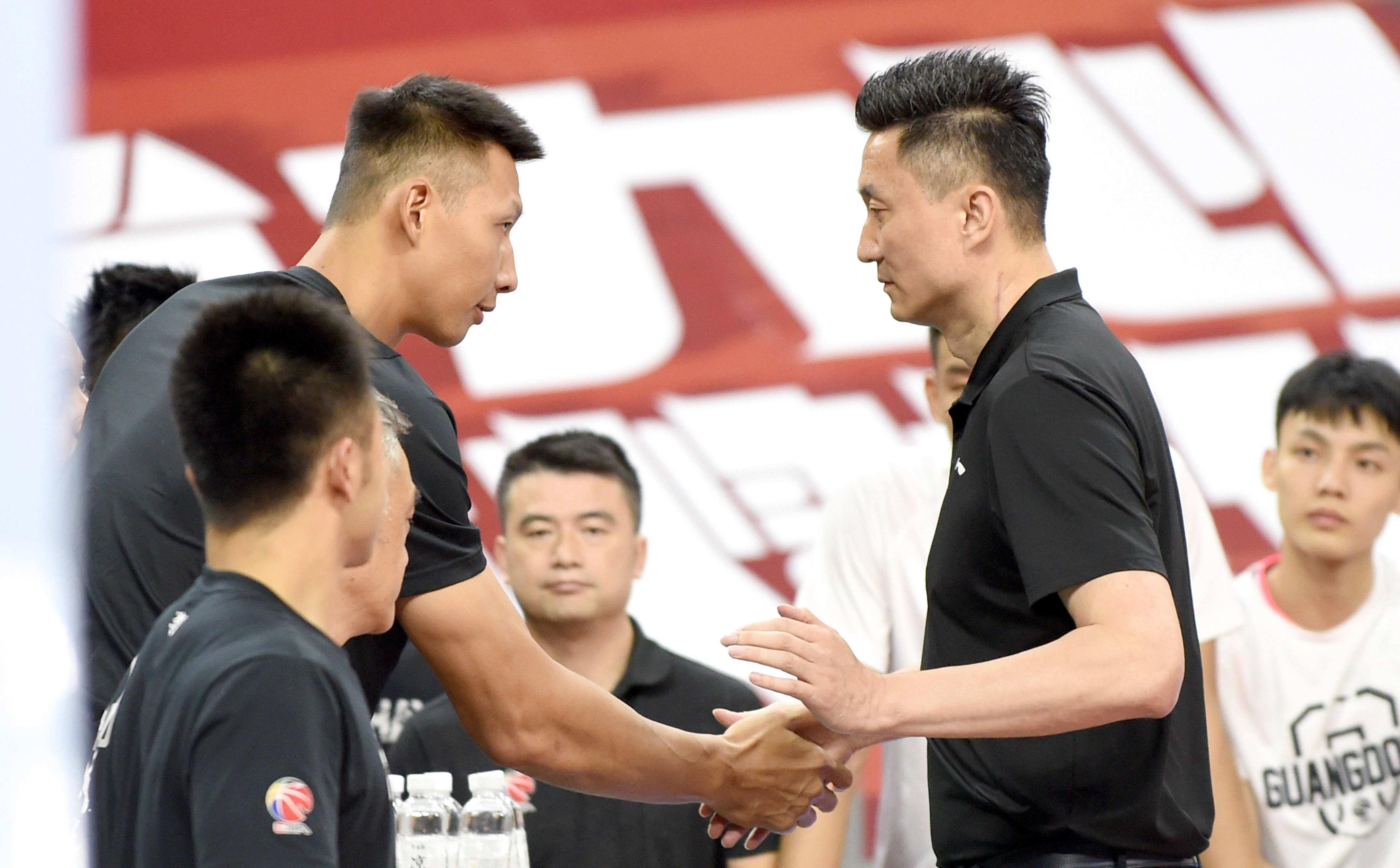 杜锋周琦最新消息,杜锋宣布周琦最新情况视频