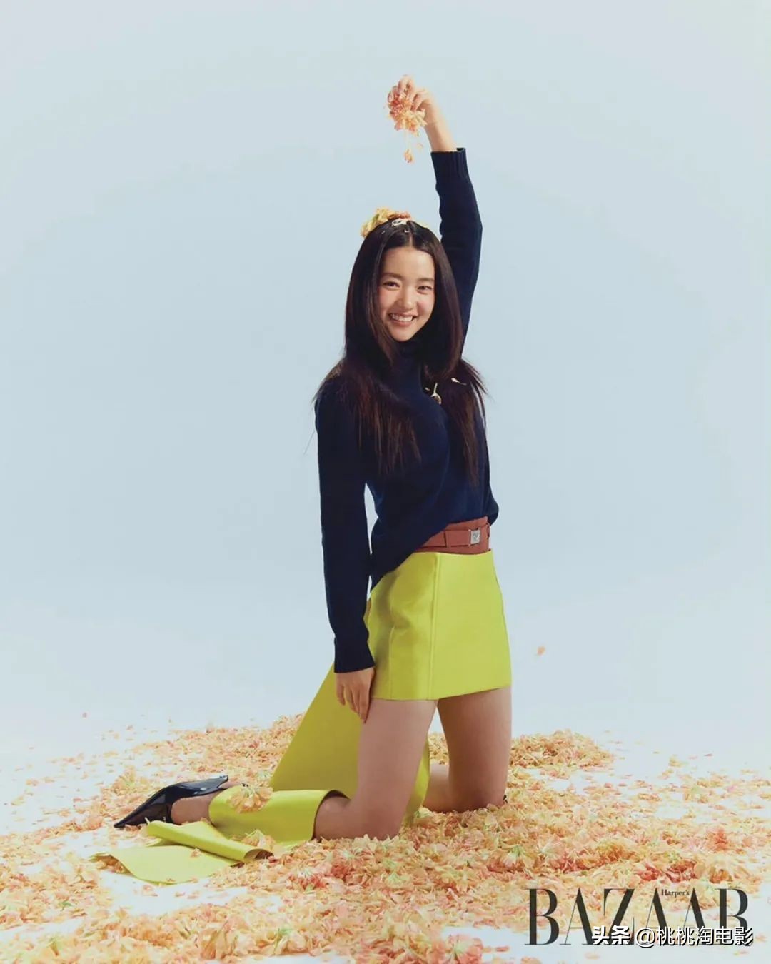 金泰梨短发惊艳瞬间,金泰梨春日写真