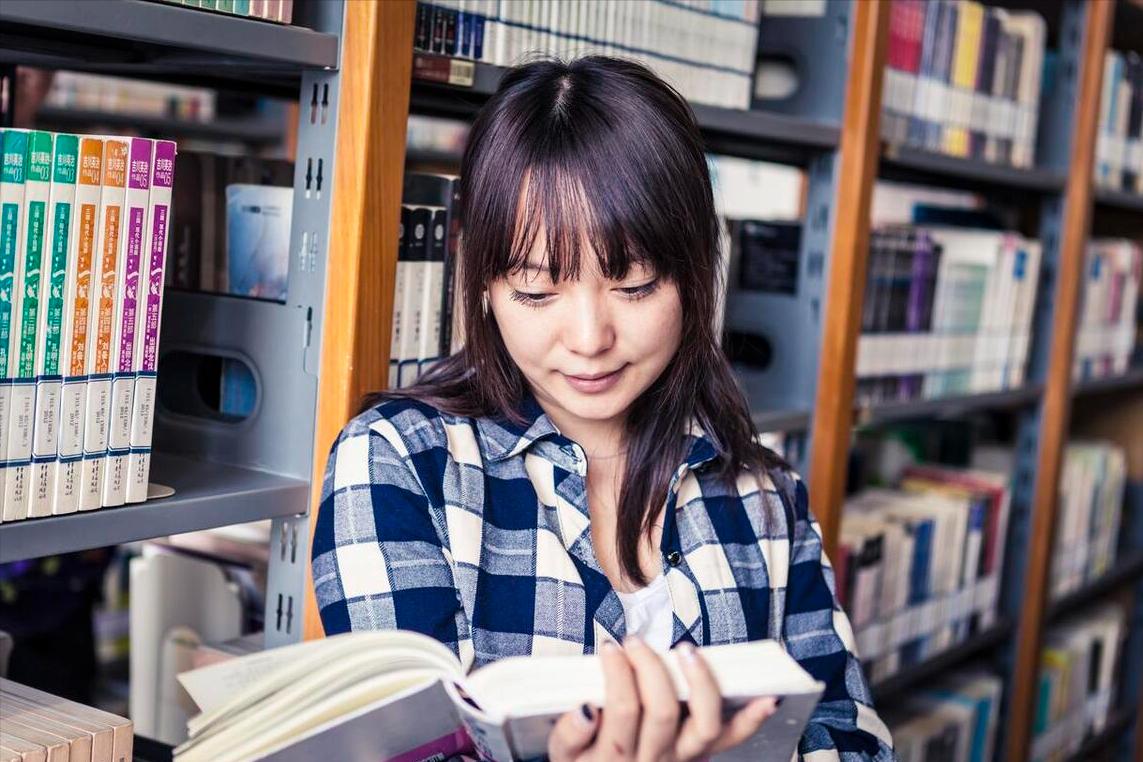 5大难学但超好就业的专业,有什么热门专业推荐一下好就业的