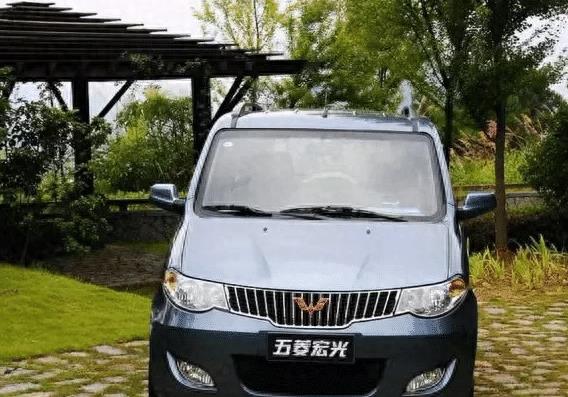 五菱宏光销量下滑,五菱宏光销量下滑多少
