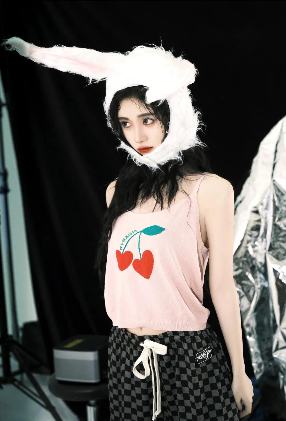 第一只兔子鞠婧祎,鞠婧祎小兔子可爱视频