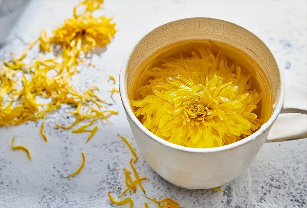 四十岁男人吃什么食物补身体,40岁男人饮食补充精气神