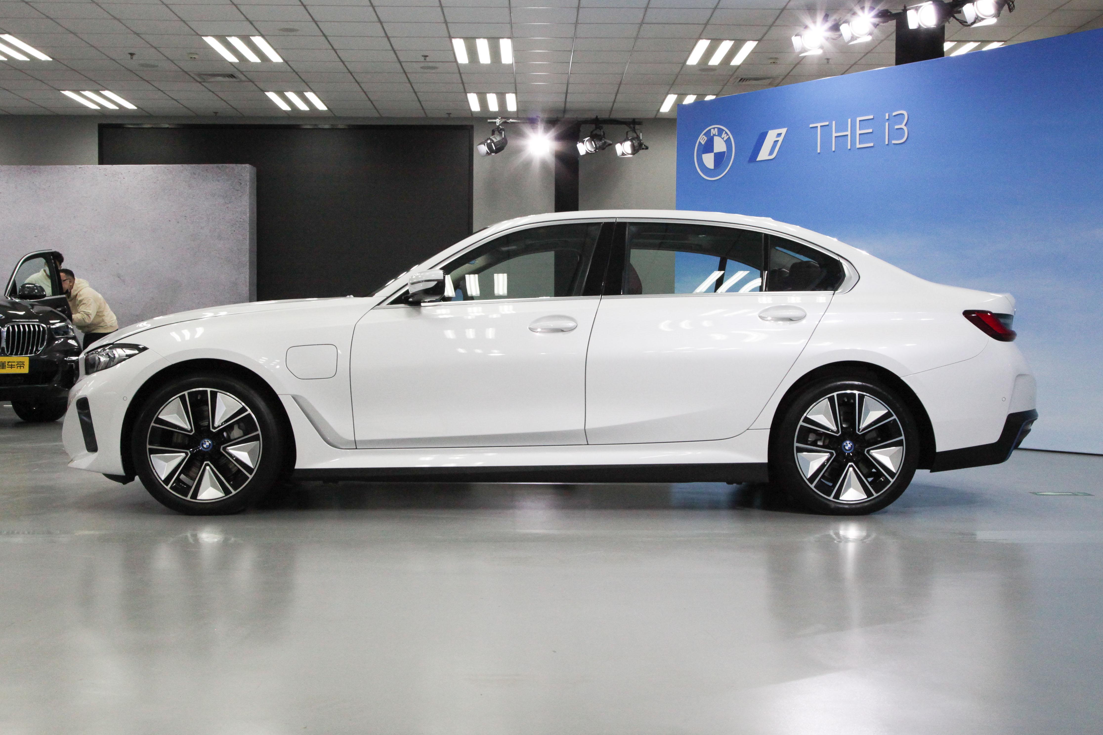 鍏ㄦ柊bmwi3璇曢┚浣撻獙,2022鍏ㄦ柊bmwi3濯掍綋璇曢┚浣撻獙