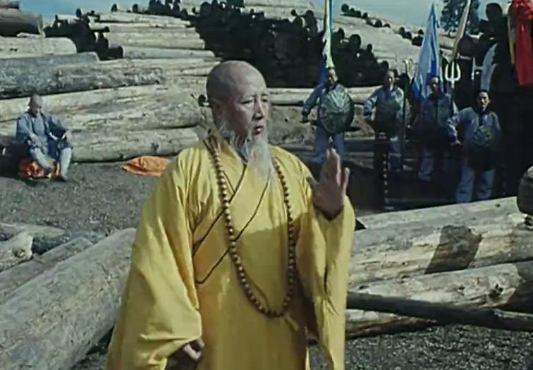 1982年的少林寺中于海演的是谁,新少林寺方丈扮演者于海还活着吗