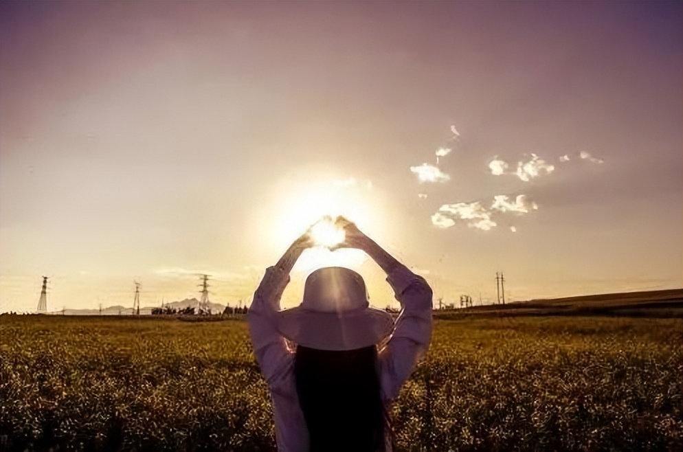 雷军谈年轻人“躺平”,年轻人该躺躺就躺躺