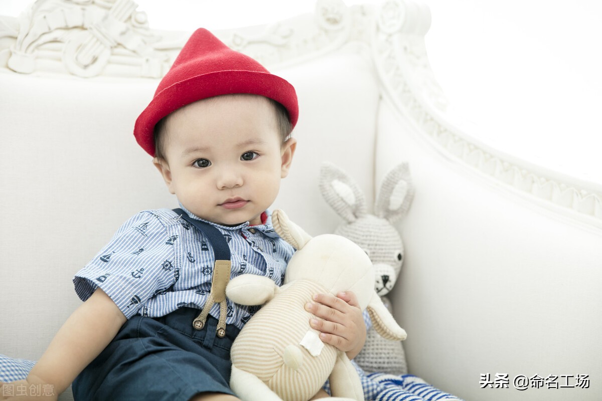 2022属虎男孩大气有涵养的名字,2022年好听的男宝宝名字推荐