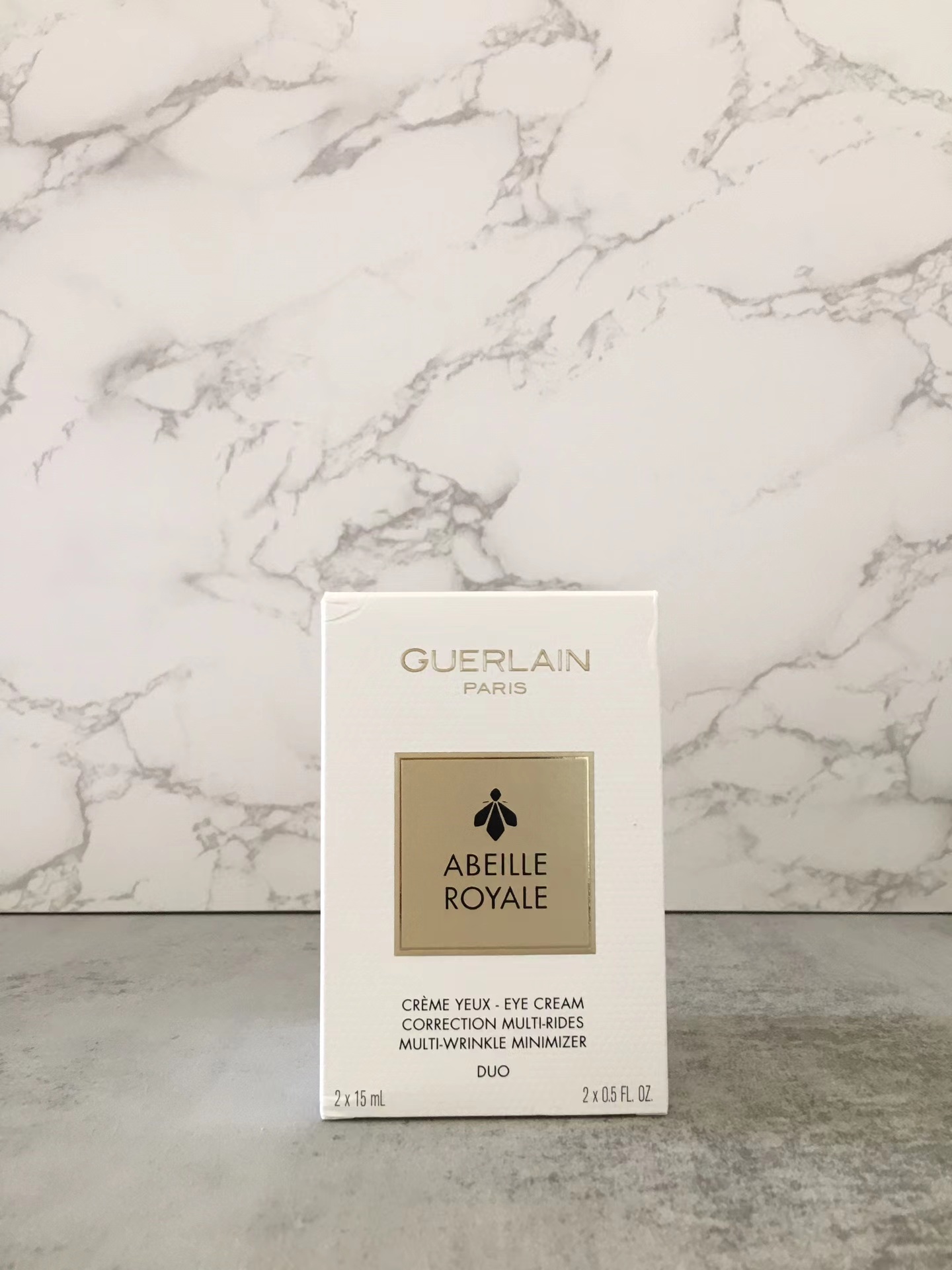 好的眼霜也需要有好的使用方法,眼睛紧致最好的眼霜