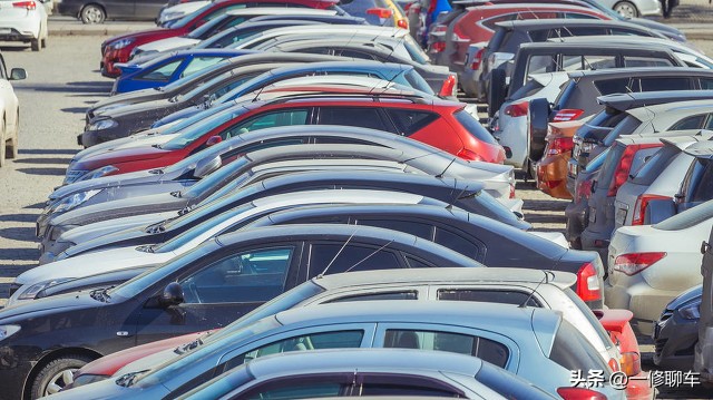 不懂车新手买二手车还是新车,怎么买二手车才划算又靠谱