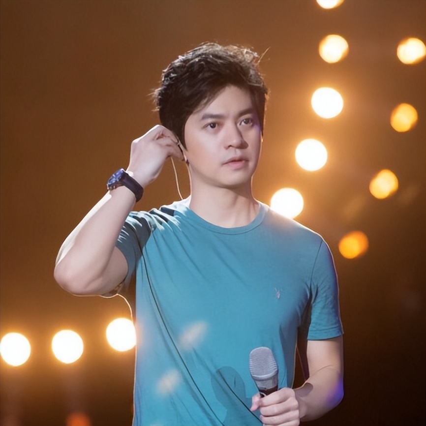 人间清流李健的成名之路,李健与清华女博士的爱情