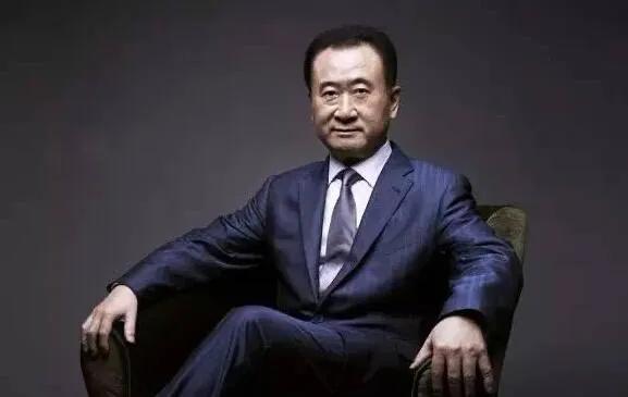 大连人股改顺利完成，万达角色更换，对中国足球起到示范作用