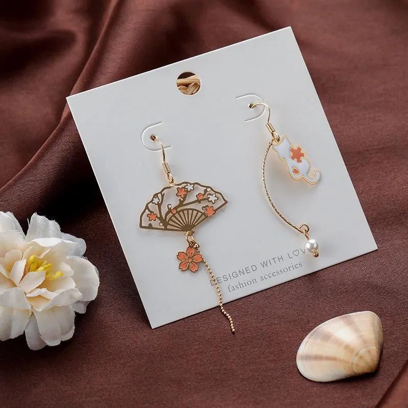 今饰缘妃家的耳饰