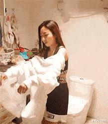 麻麻说了,谁要是娶了我,后面的苞米都是你的,哈哈哈