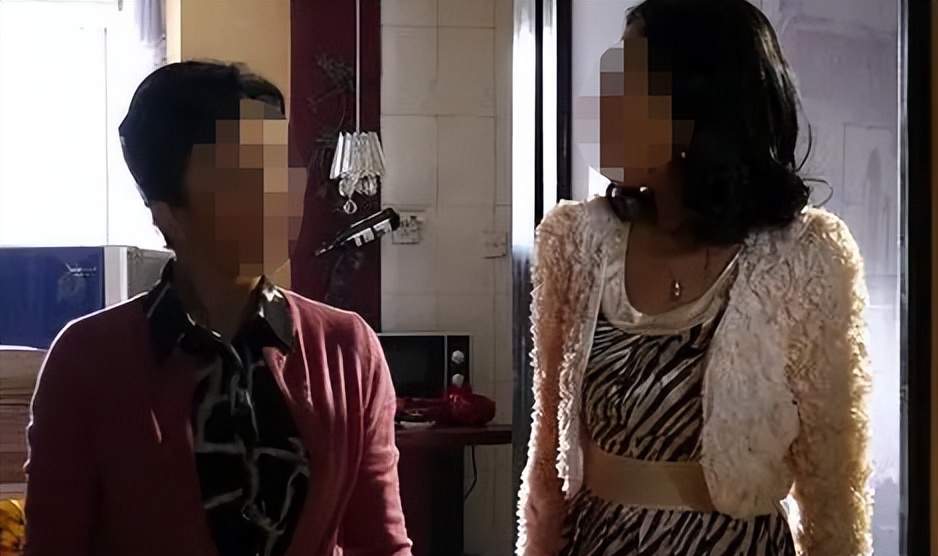 来儿子家养老,大妈想掌管小两口工资,儿子忍无可忍把她送回老家