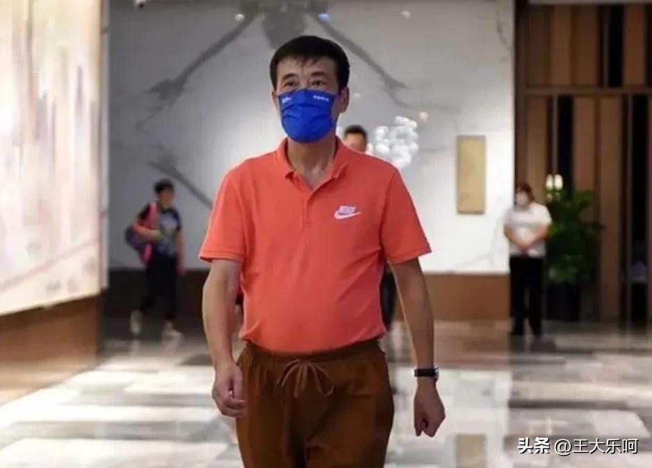 如出一辙的足协表态。如果你不尴尬，尴尬的就是别人