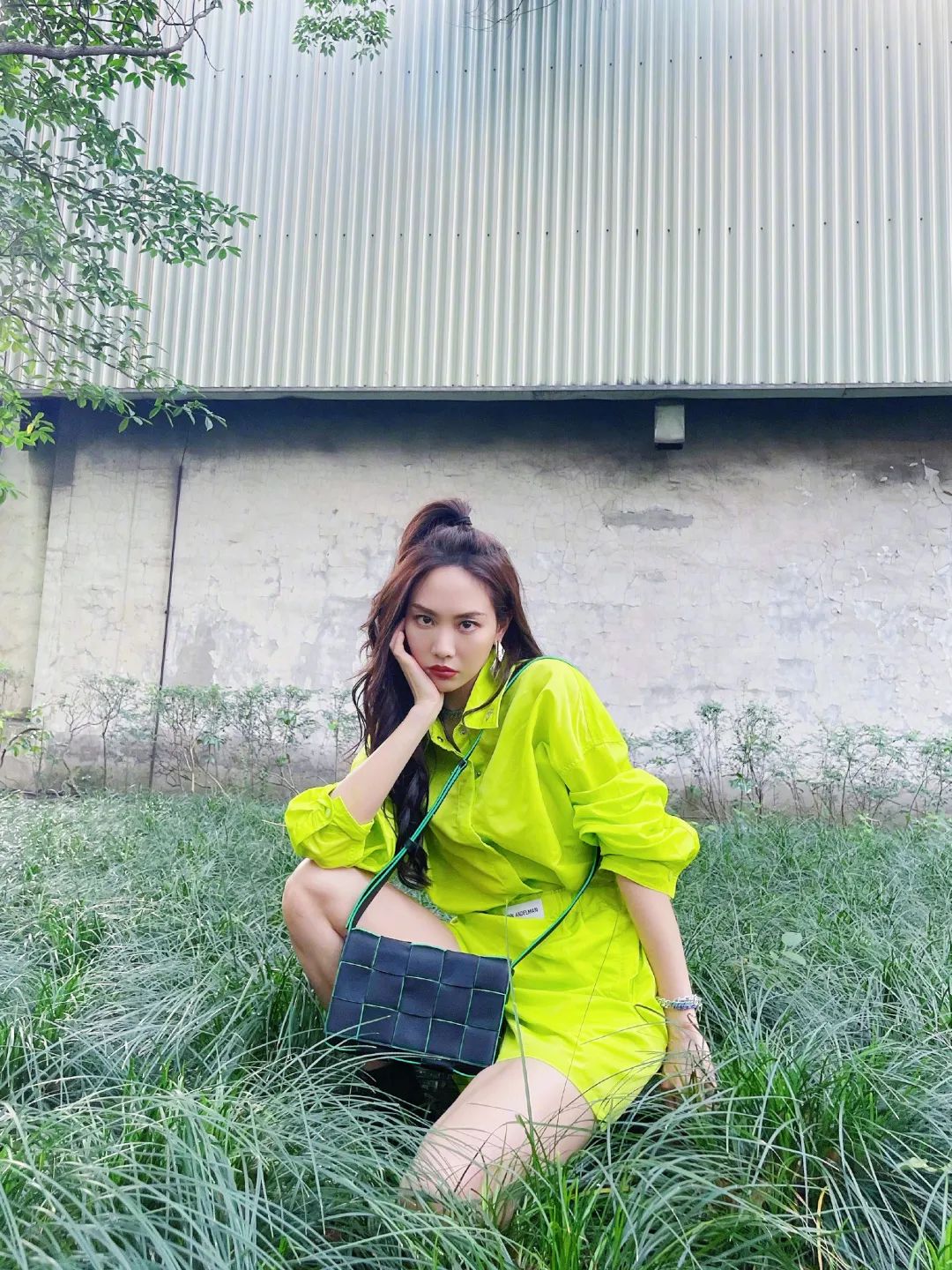 夏天黄黑皮穿搭技巧,黄黑皮夏天穿衣技巧