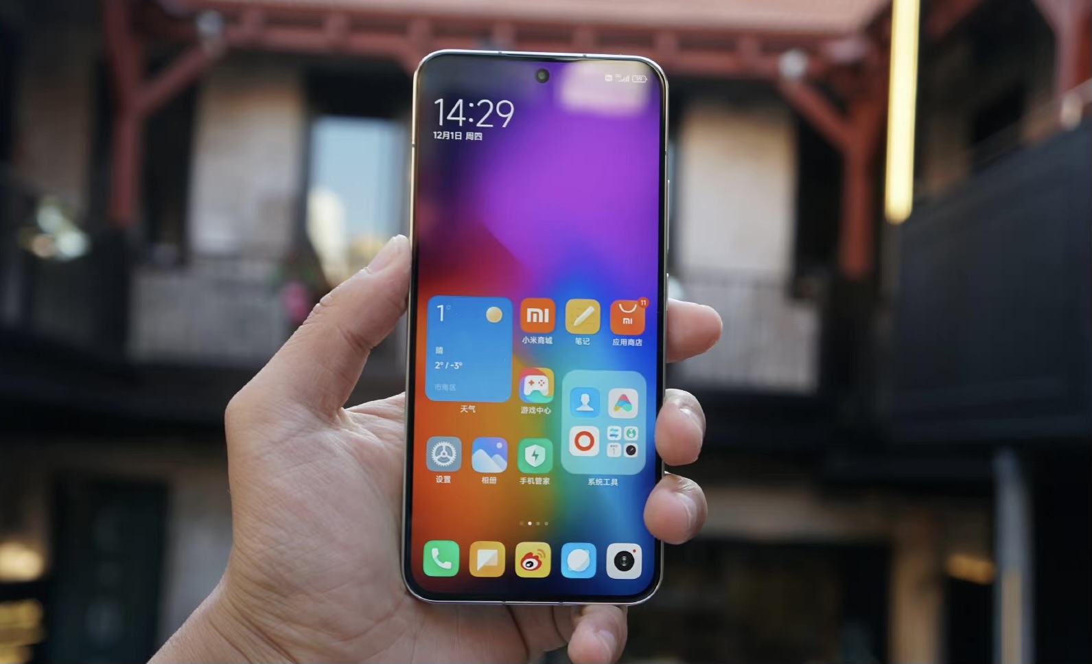 条件允许的话，内行人建议买手机一步到位，这4款拥有“高规格”