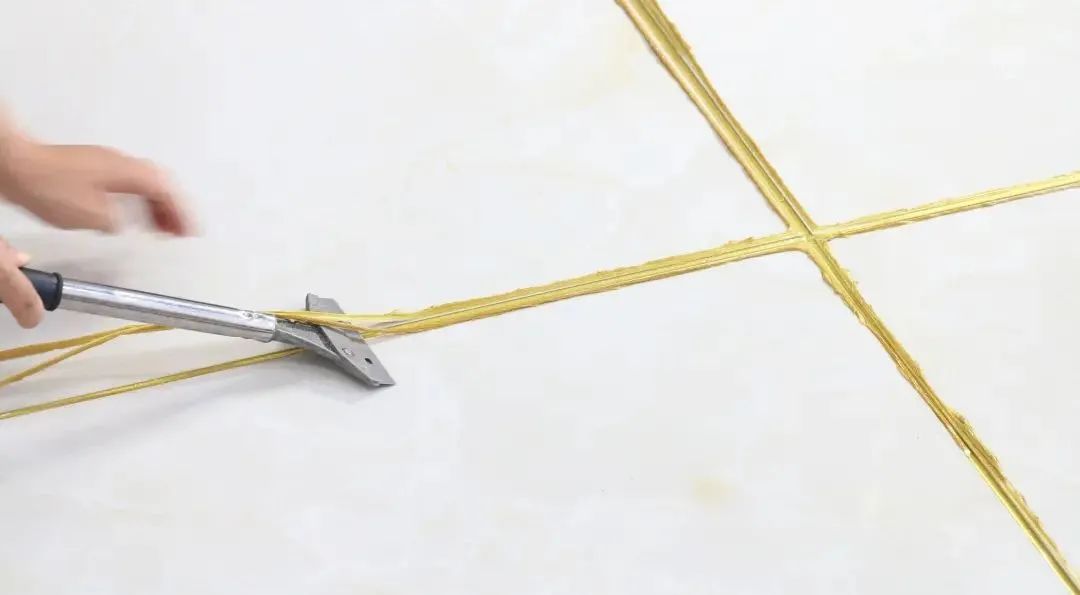 装修时最常用的胶水有哪些,装修最好用哪些胶水呢