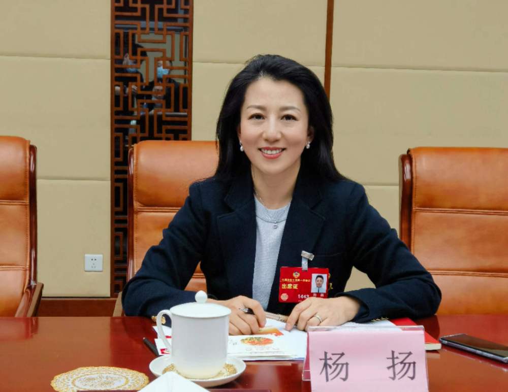 致敬最美的她们,致敬他们