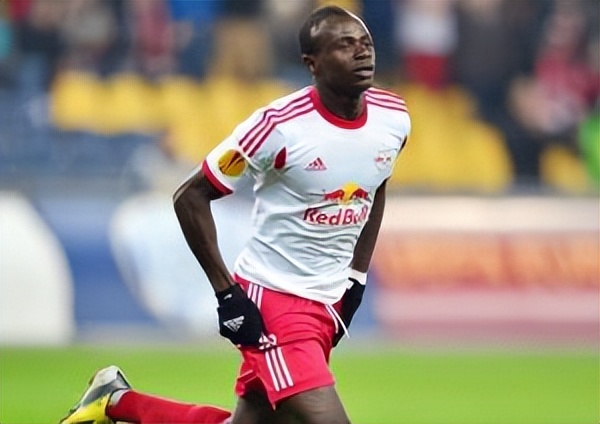 2022卡塔尔世界杯十大球星英文版,参加卡塔尔世界杯的巨星