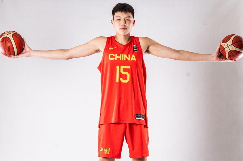 中国男篮出现王治郅接班人，18岁小将有望进国家队，前途不可限量