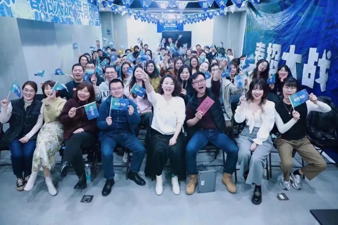 以勇气，书不凡|8位长江EMBA女性企业家的蜕变故事