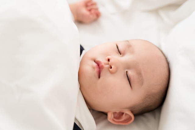 宝宝肠胃不舒服肚子疼怎么缓解,宝宝肚子一阵一阵的不舒服吃啥好