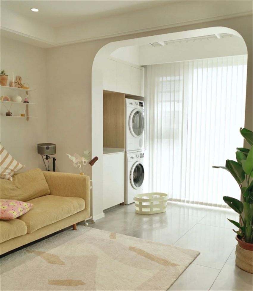 近几年客厅都流行这样装了,不做传统客厅现在都流行这样装