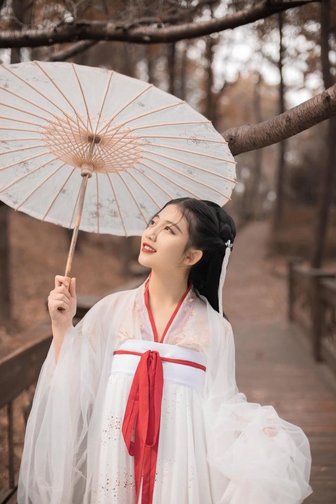 唐朝的服饰特点介绍,唐朝服饰演变及服饰文化