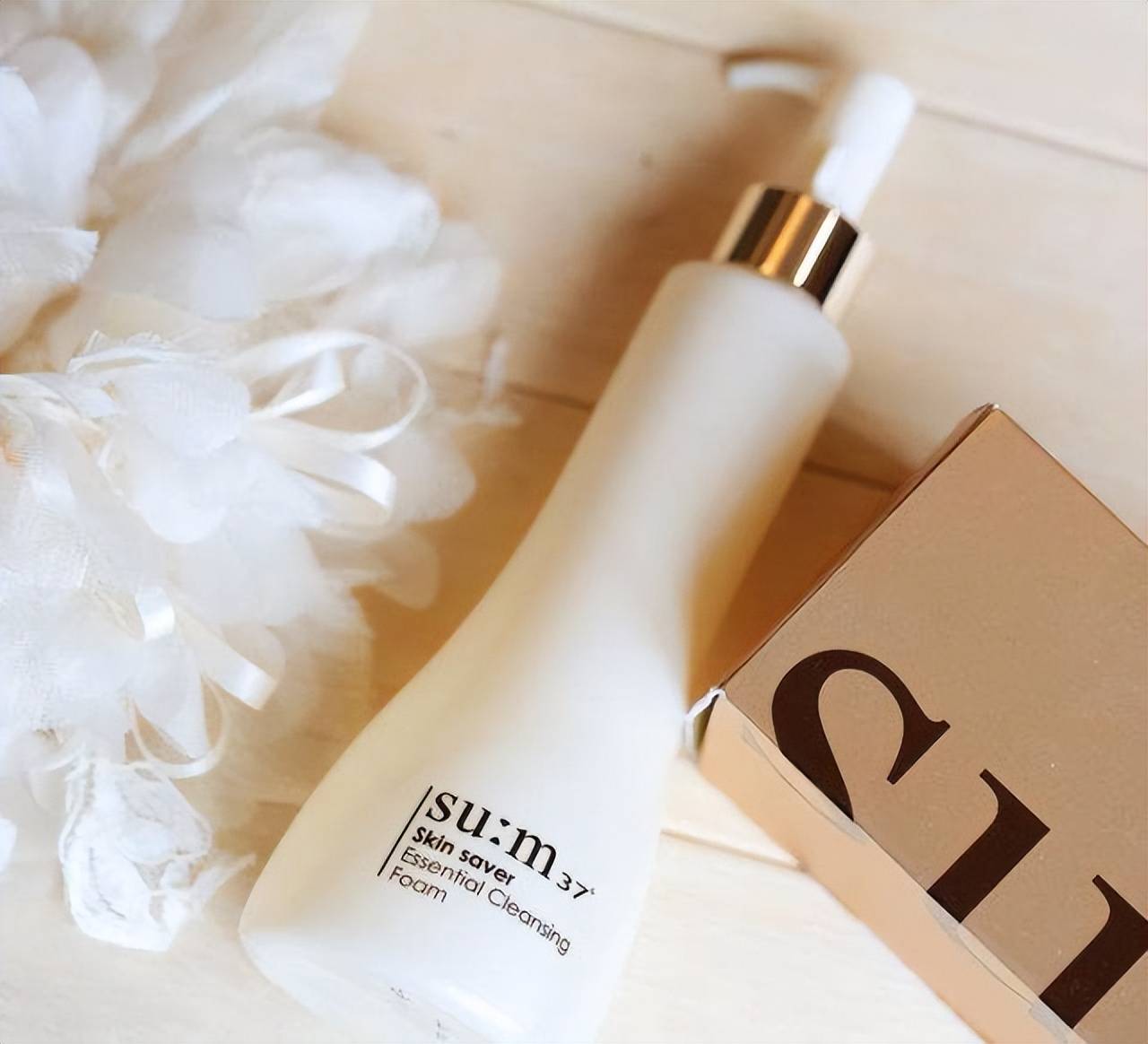 用什么洗面奶祛痘痘好得快,为什么有的洗面奶洗了反而长痘痘