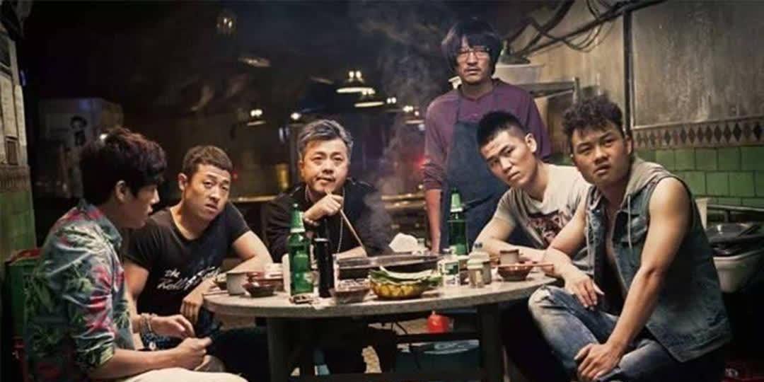 遭死亡威胁正面刚，被霍英东捧上赌王宝座，何鸿燊最后却忘恩负义