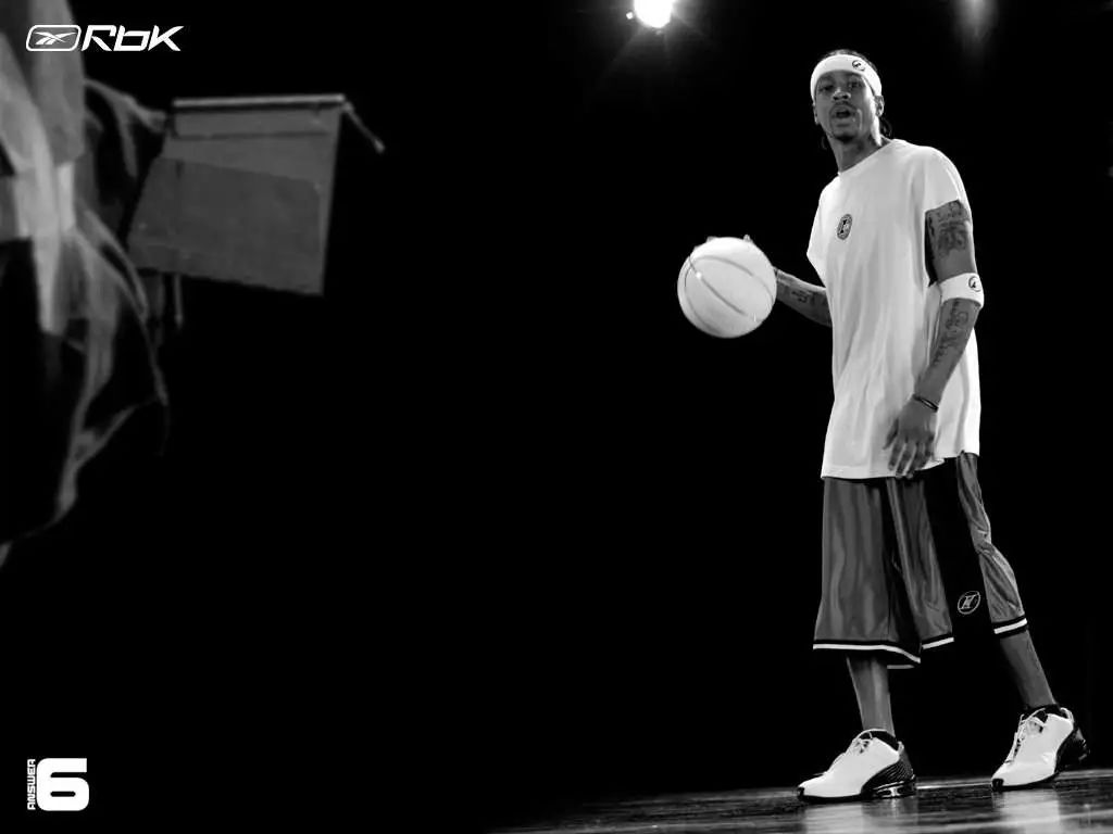 艾弗森第1双签名鞋实战,盘点艾弗森未复刻的签名鞋