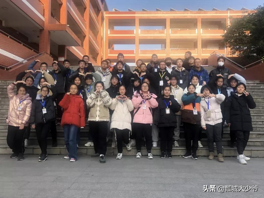 学校社团活动风采展,学校丰富多彩的社团活动美篇