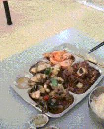 “女友闺蜜深夜约我看海，该注意啥？”