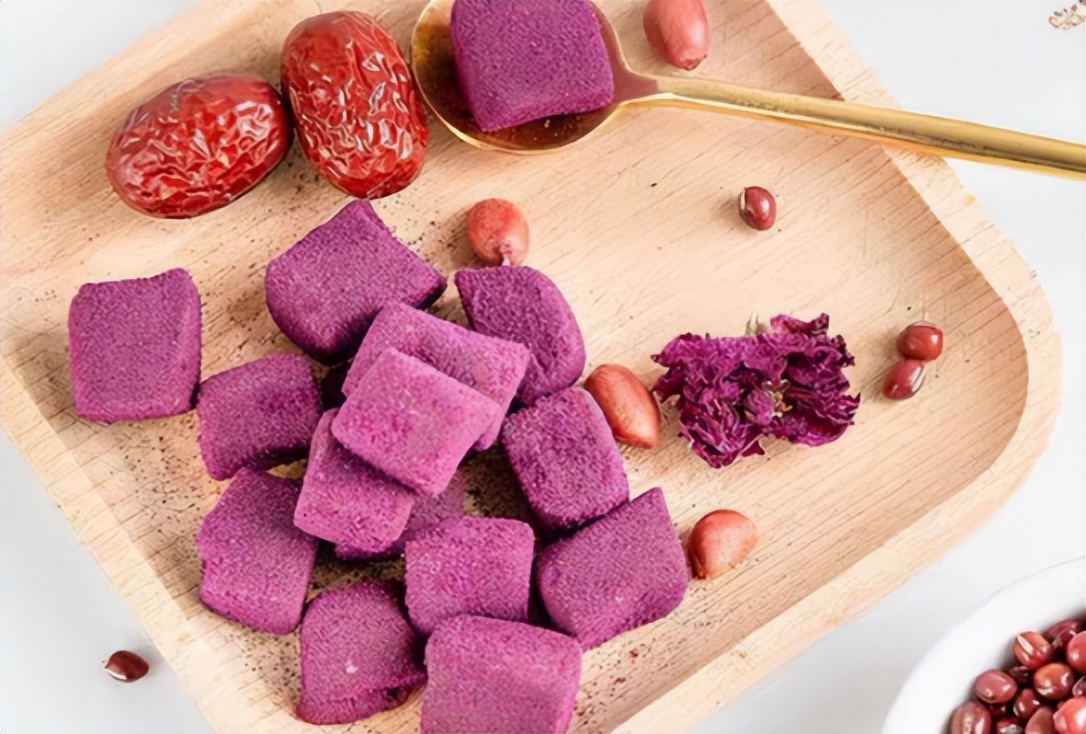 夏季养生中医提醒切记防暑湿,夏季养生7个方法有效祛湿排毒