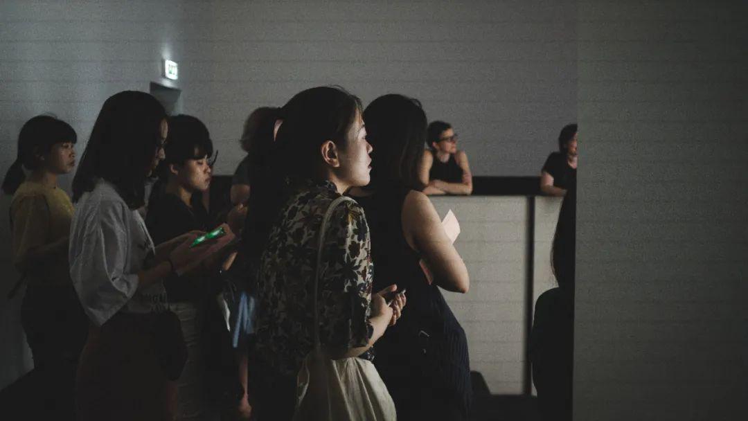 交钱培训的工作靠谱吗,交钱培训的工作是骗子吗